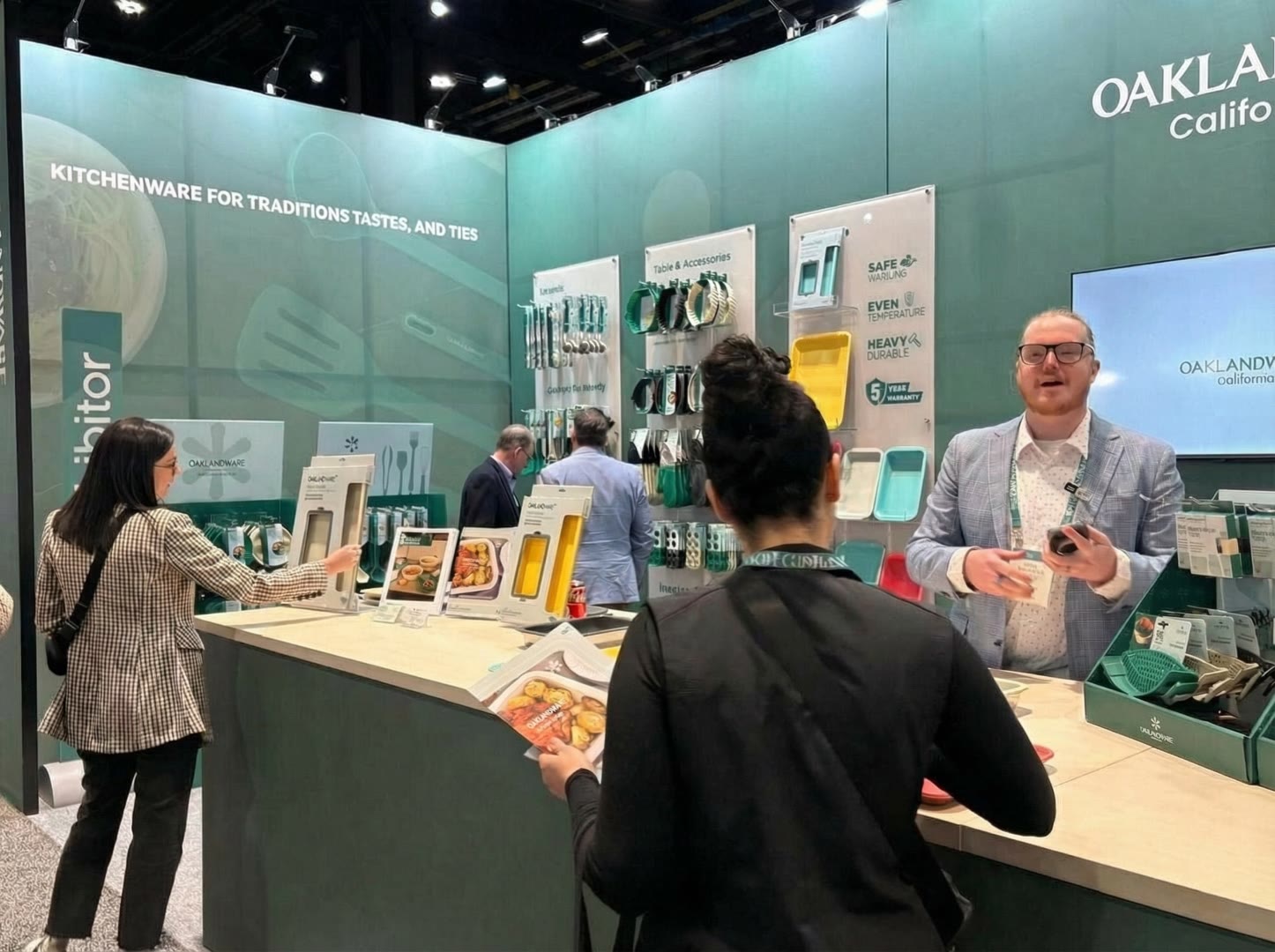 Oaklandware full booth at Chicago Housewares Show